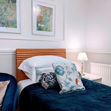 Bed and Breakfast Lee House à Lynton Extérieur photo