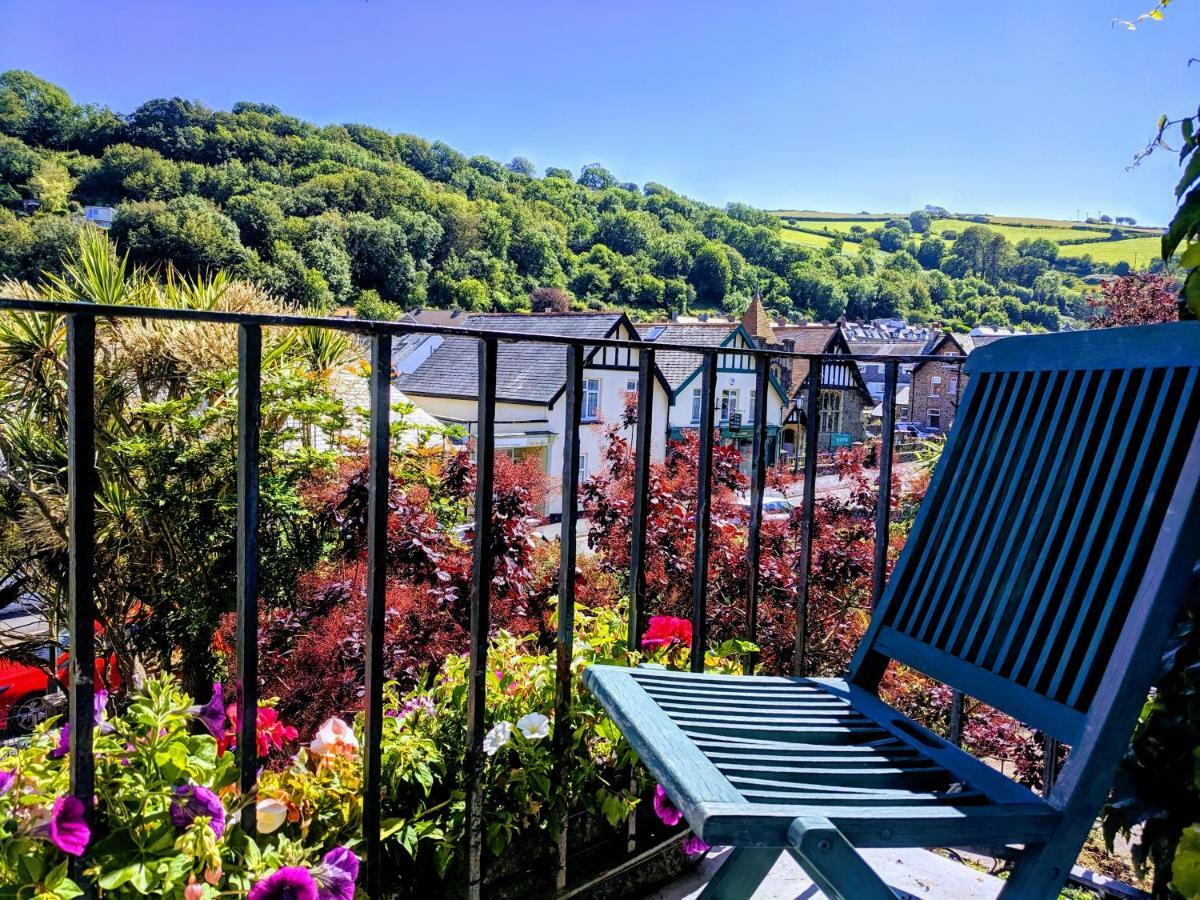 Bed and Breakfast Lee House à Lynton Extérieur photo